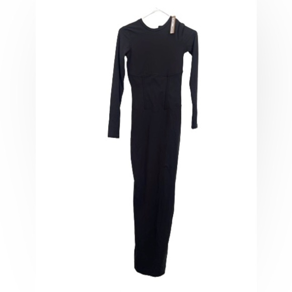 Skims fits everybody long sleeve dress ONYX